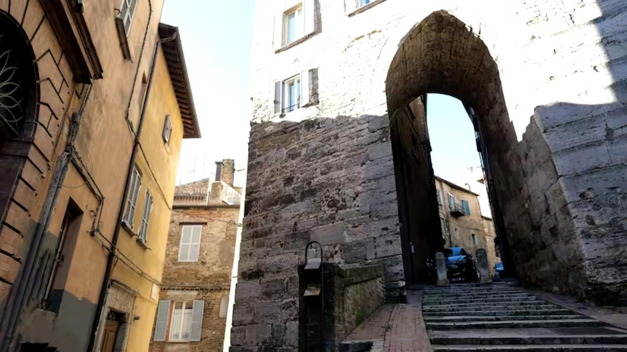 City Center “ Arco Dei Gigli “ Perugia Exterior foto